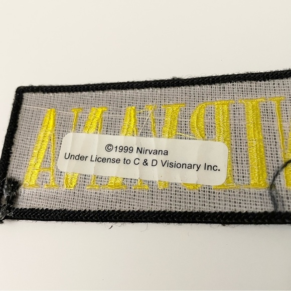 Vintage 1999 Nirvana Patch Black Yellow - Picture 8 of 11